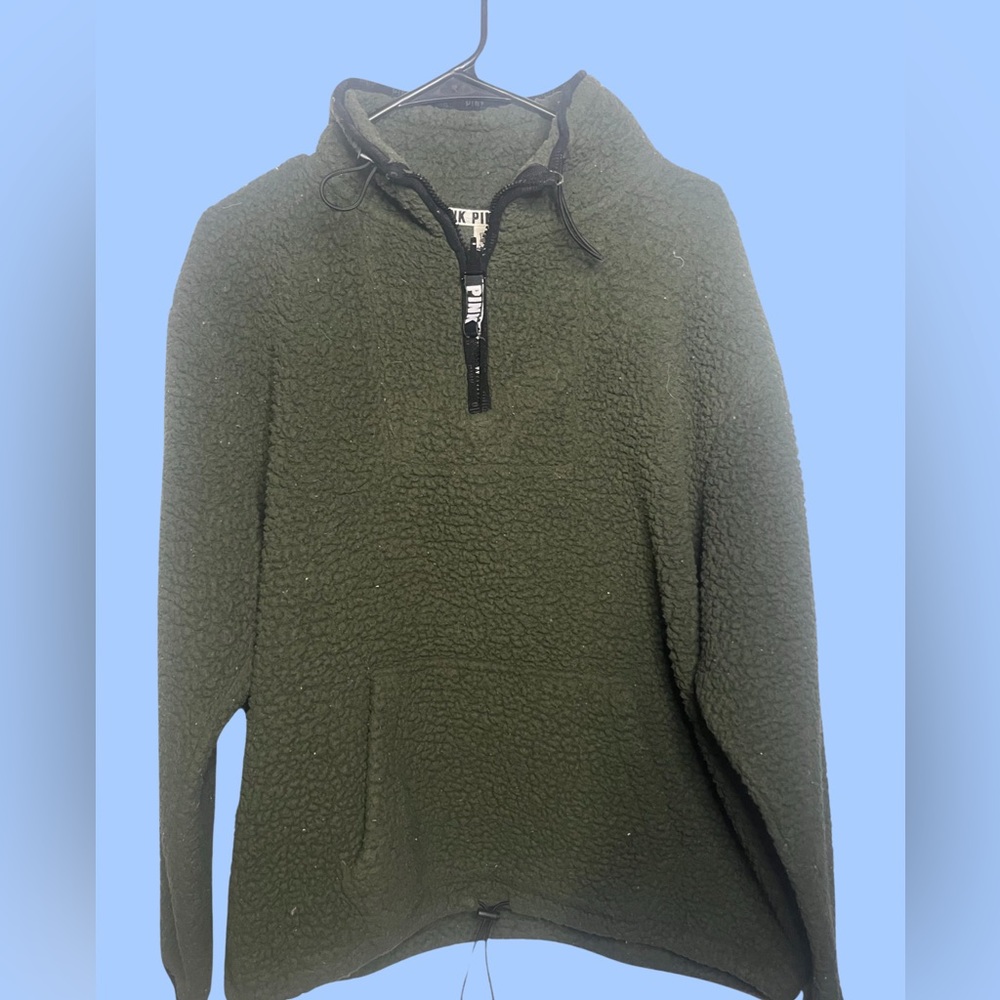Green fleece quarter zip